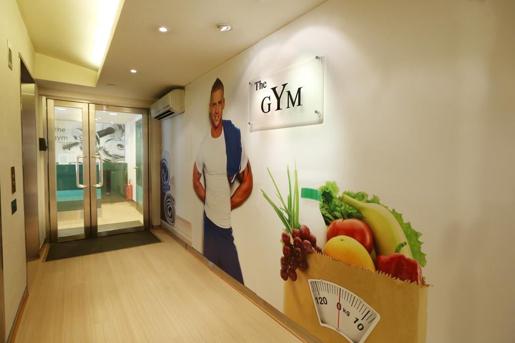 Hotel Charterhouse Causeway Bay Hongkong Exterior foto