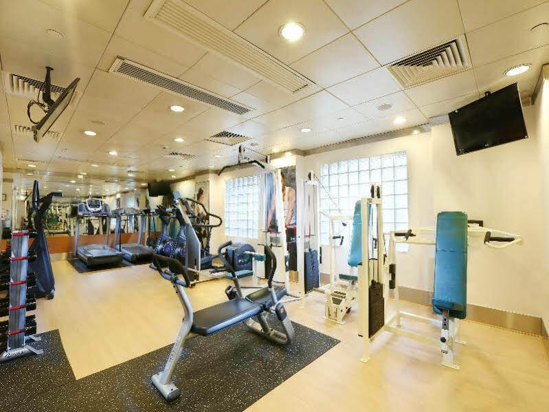 Hotel Charterhouse Causeway Bay Hongkong Exterior foto